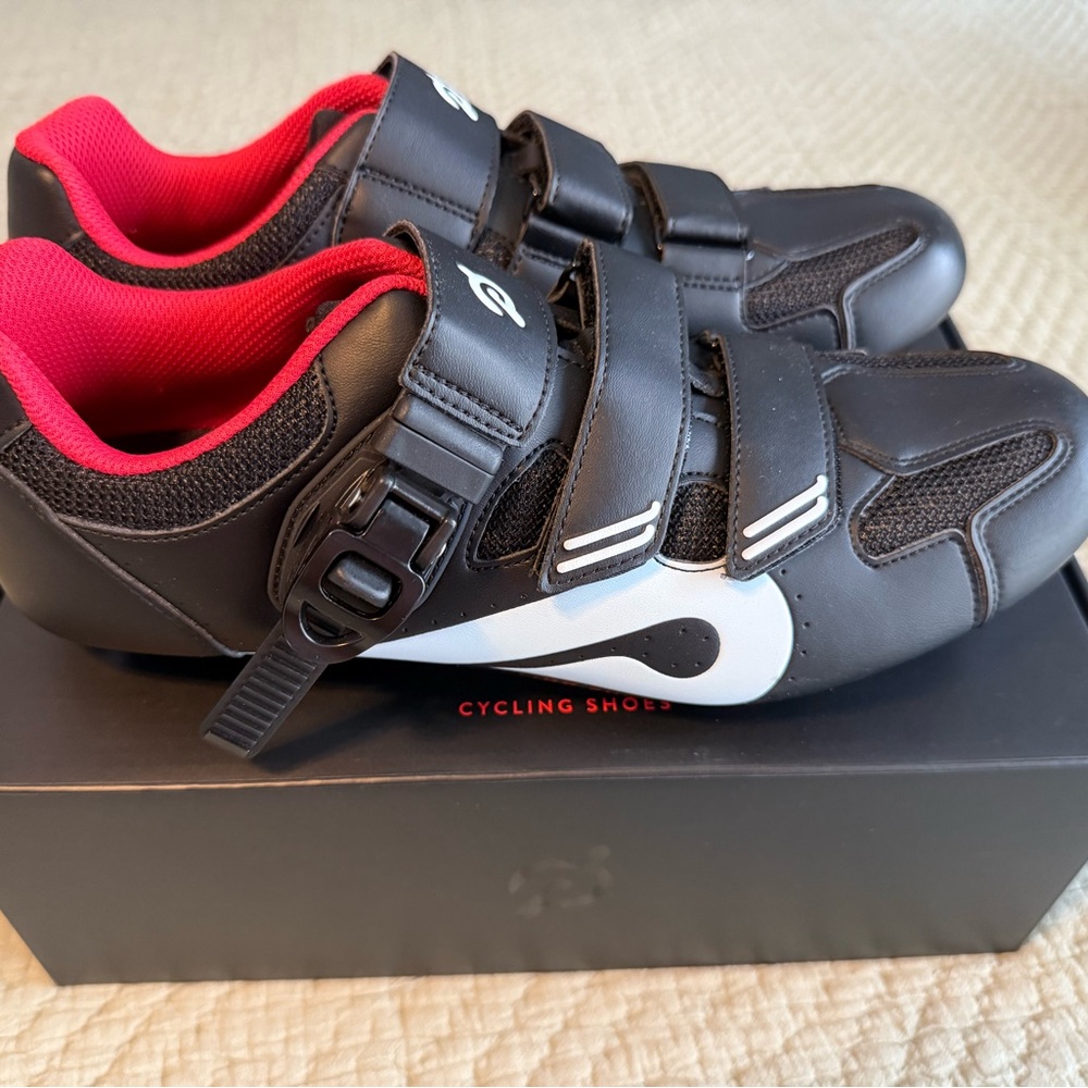 New peloton cycling shoes